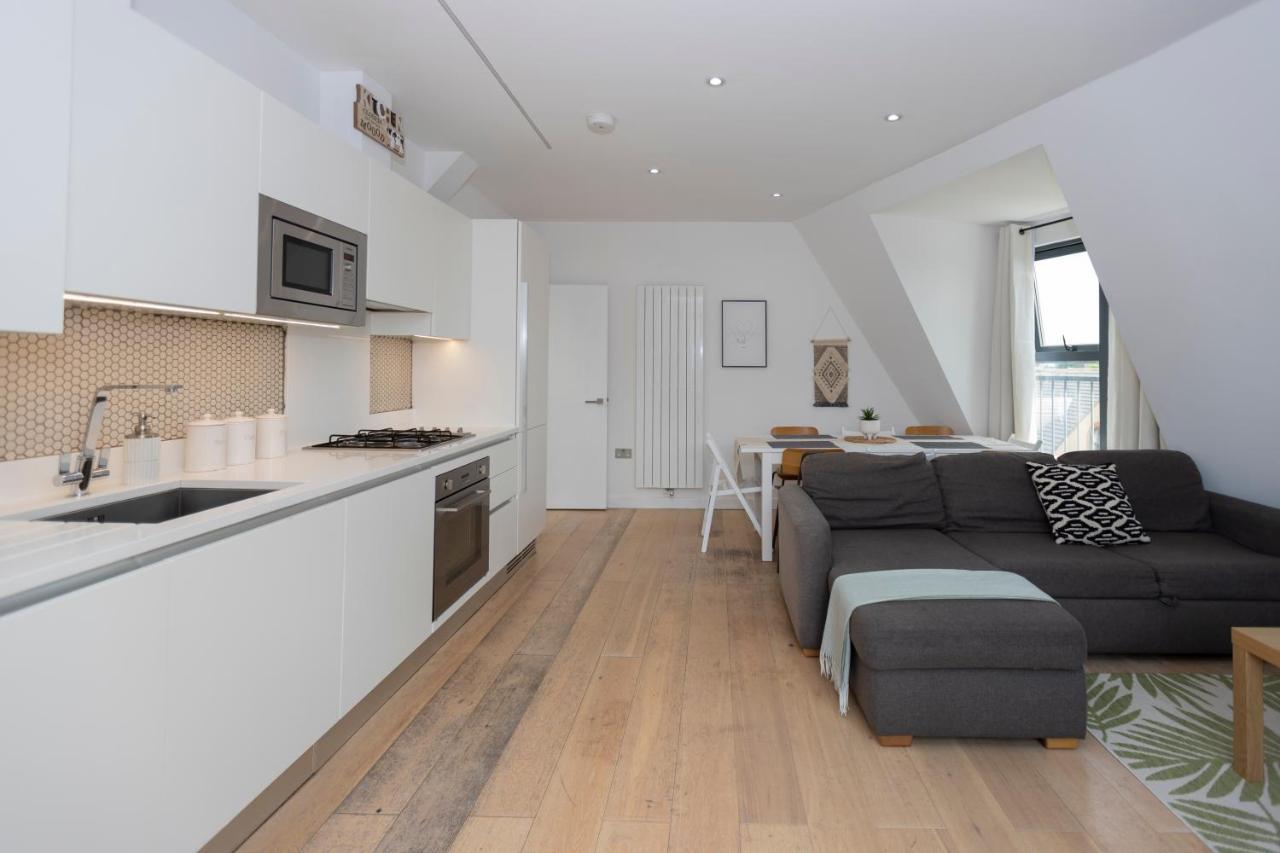 Stunning 3 Bedroom Penthouse With Terrace And Lift London Exterior photo