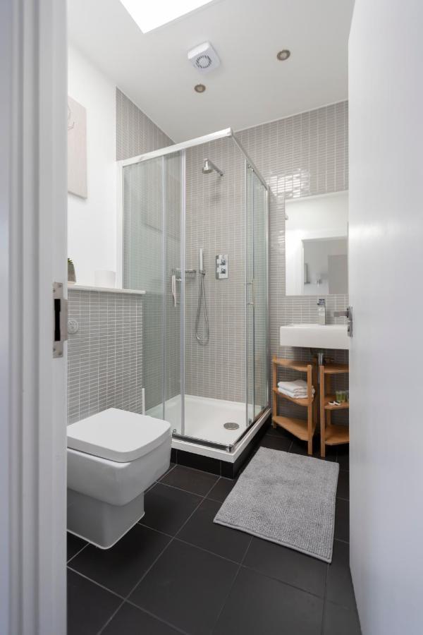 Stunning 3 Bedroom Penthouse With Terrace And Lift London Exterior photo