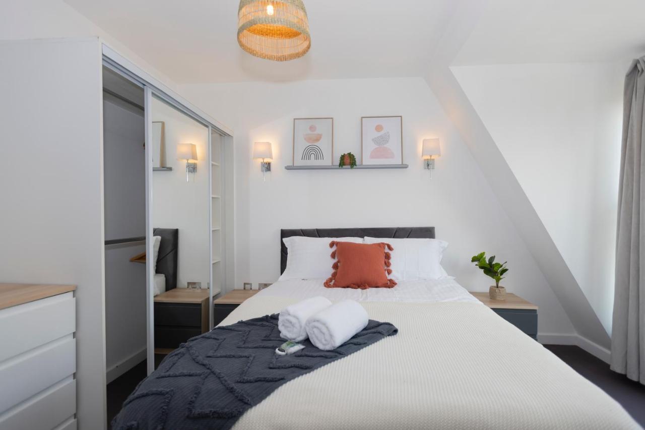 Stunning 3 Bedroom Penthouse With Terrace And Lift London Exterior photo