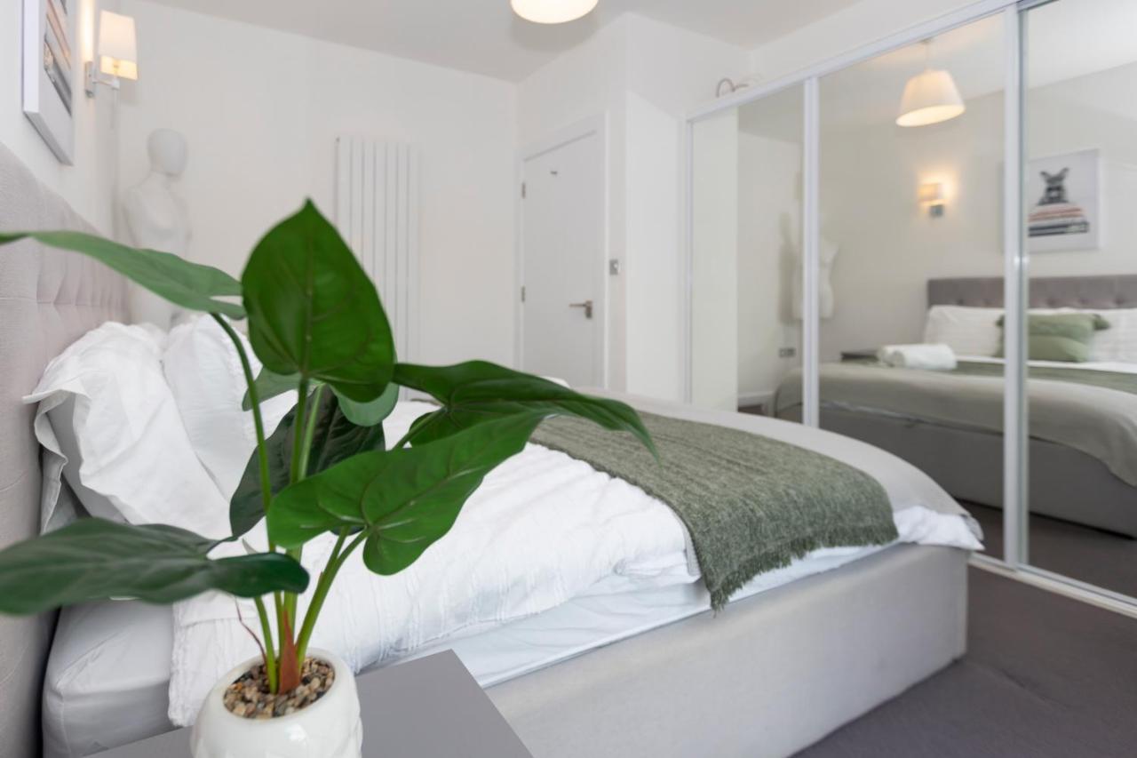 Stunning 3 Bedroom Penthouse With Terrace And Lift London Exterior photo